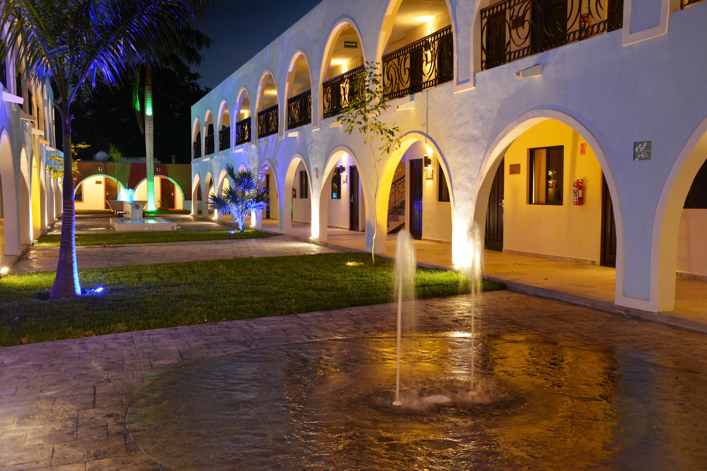 Hacienda Inn Aeropuerto Мерида Екстериор снимка